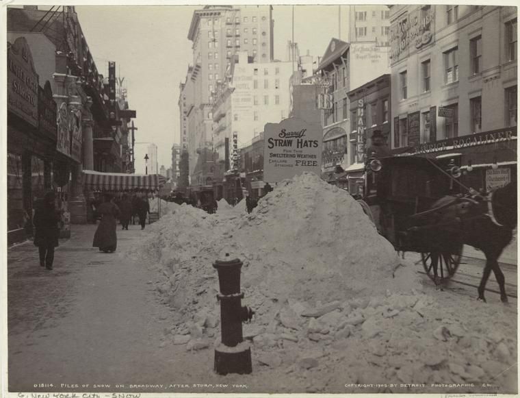 Piles Of Snow On Broadway, After Storm. 1905.